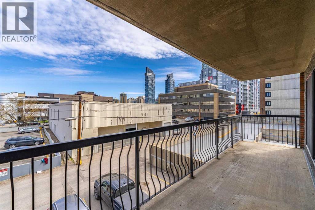 #304 1320 12 Avenue SW - 17