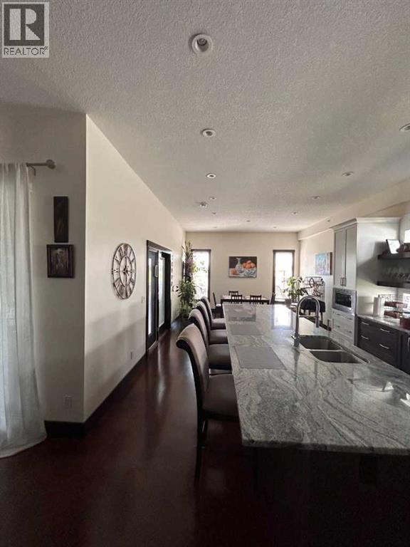 596 Muirfield Crescent - 32