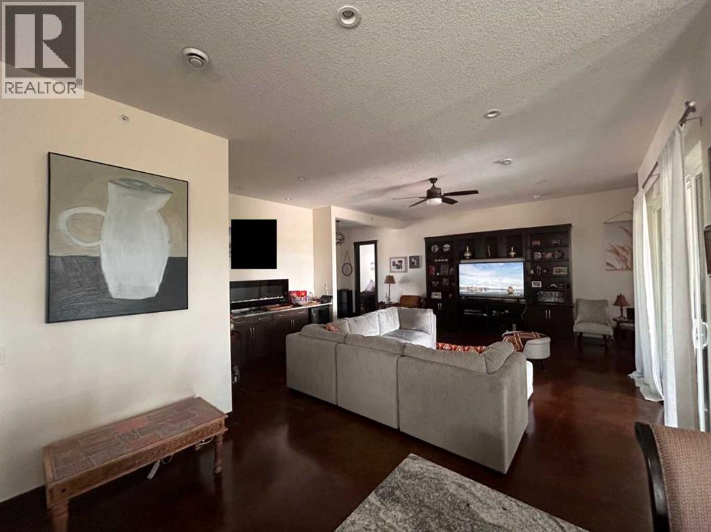 596 Muirfield Crescent - 38