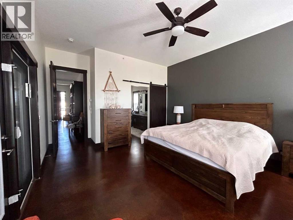 596 Muirfield Crescent - 23