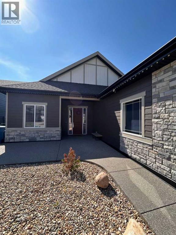 596 Muirfield Crescent - 5
