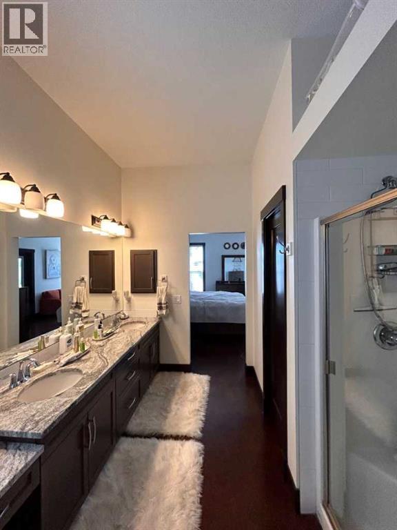 596 Muirfield Crescent - 19