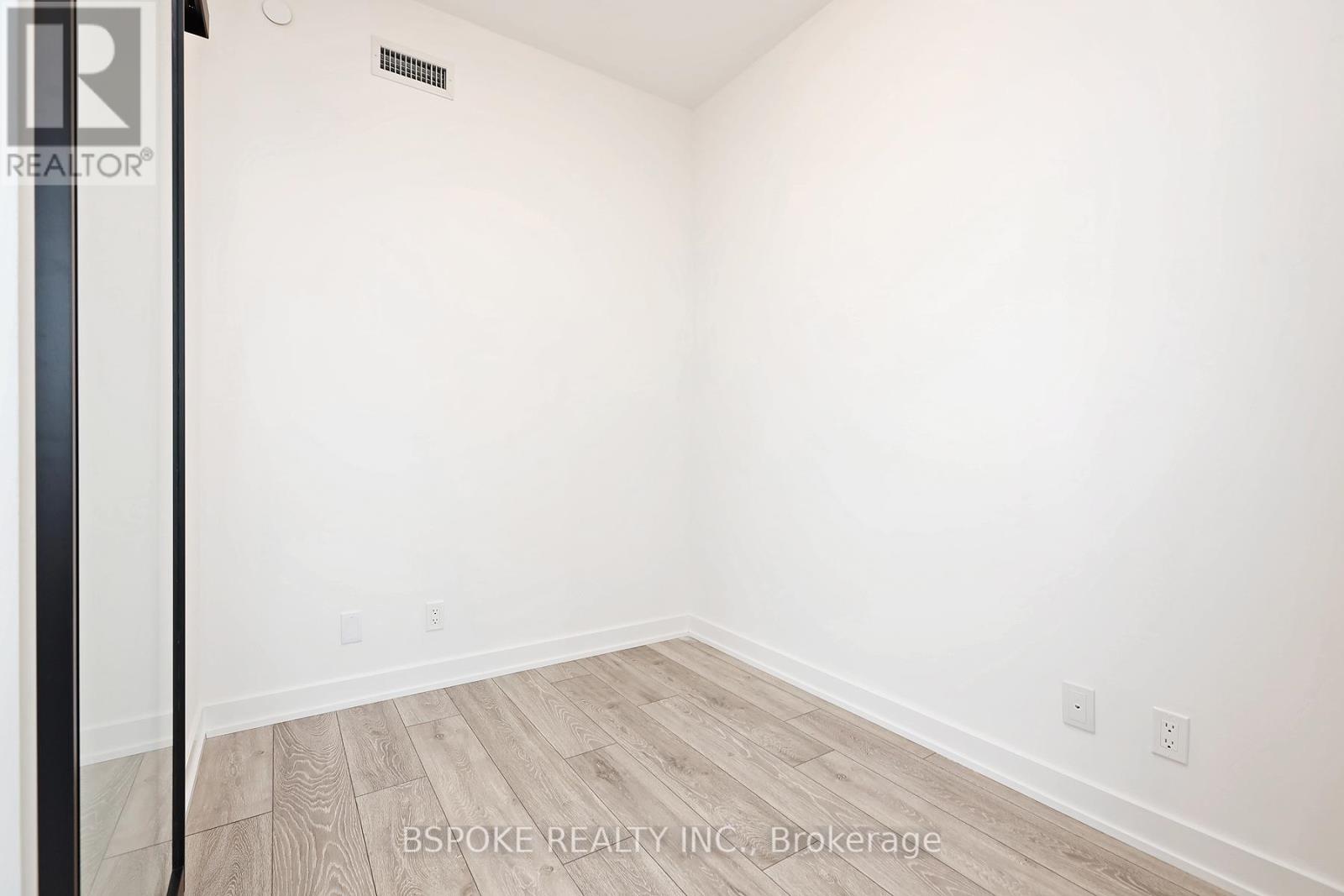 #2811 108 PETER STREET - 10
