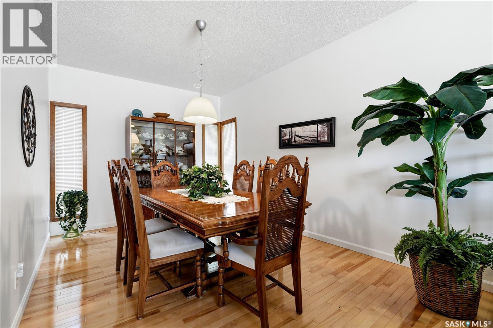 719 Wakaw TERRACE - 9