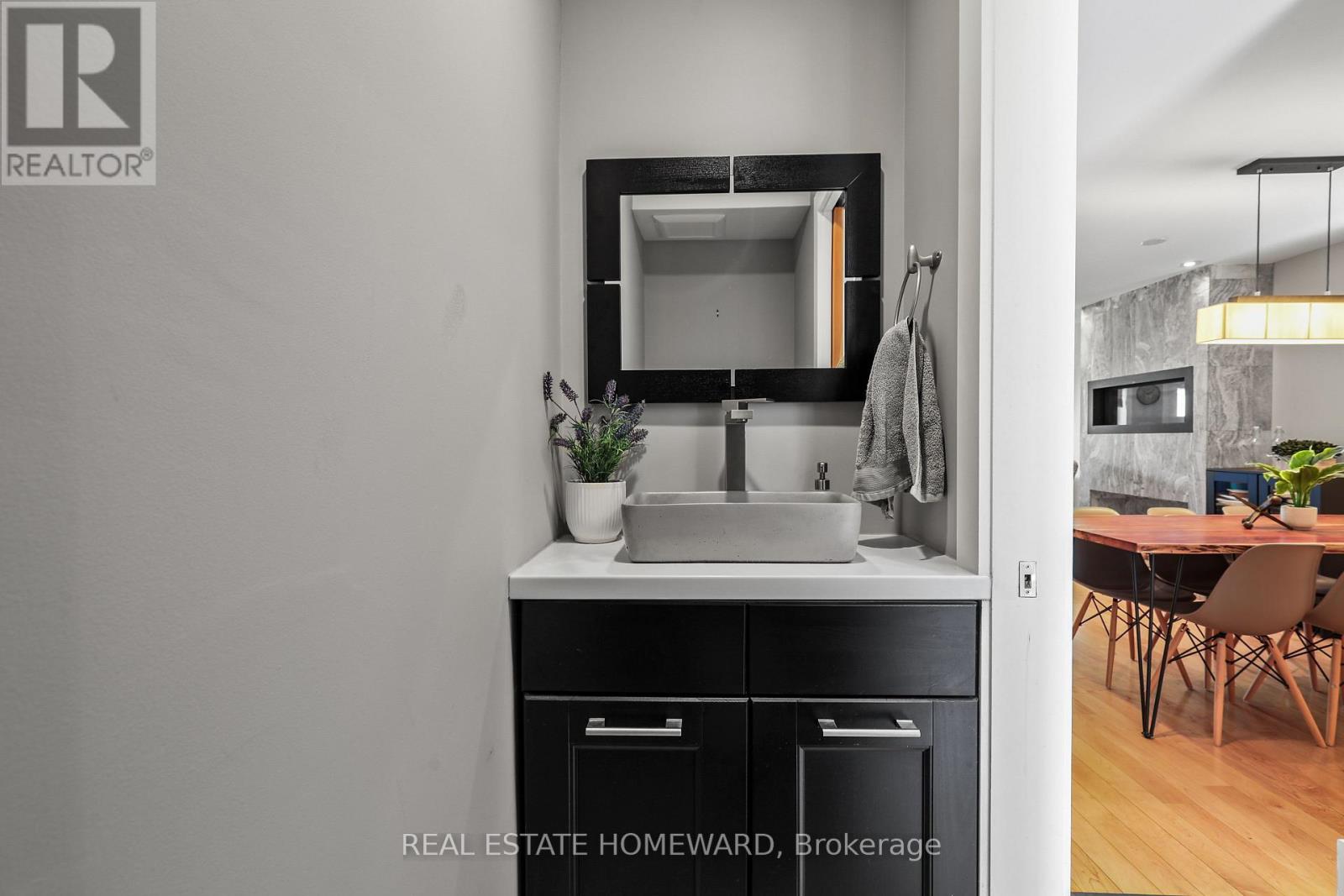 56 OSBORNE AVENUE - 12