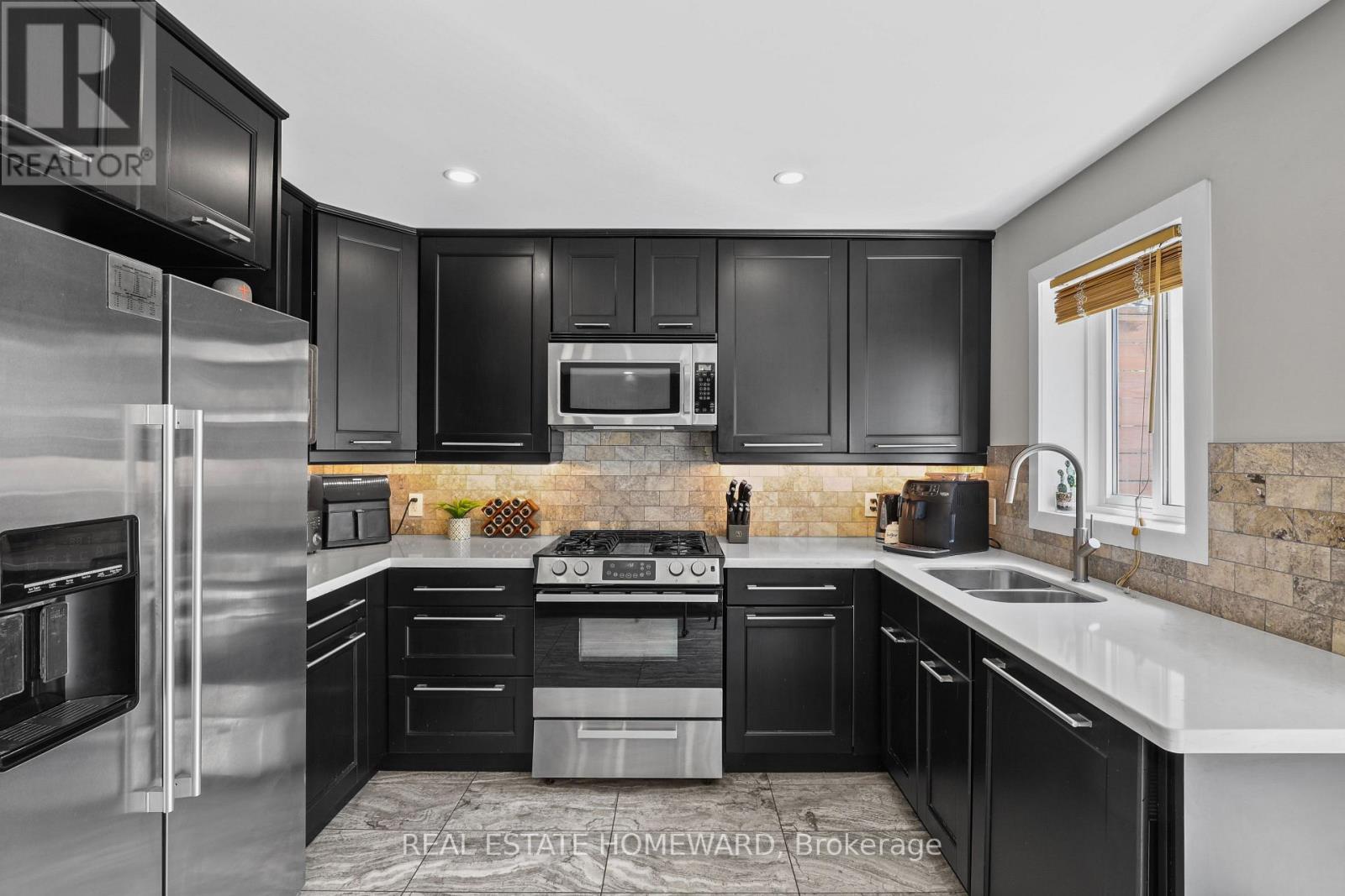 56 OSBORNE AVENUE - 15