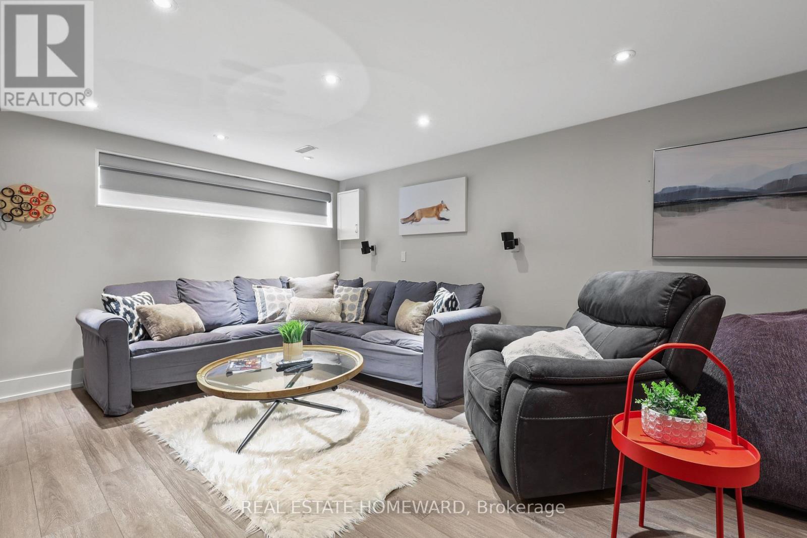 56 OSBORNE AVENUE - 31