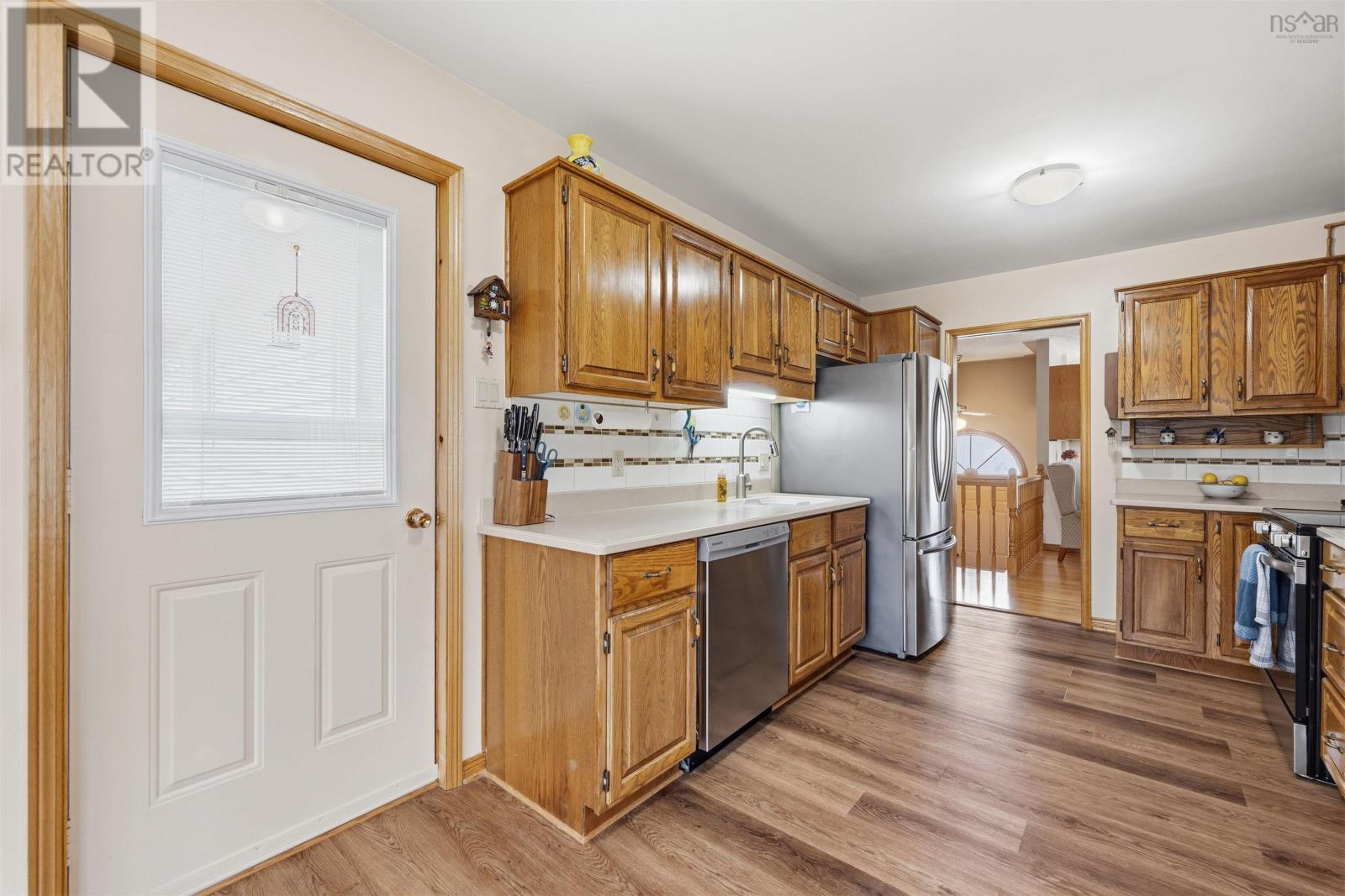13 Camilla Court - 12