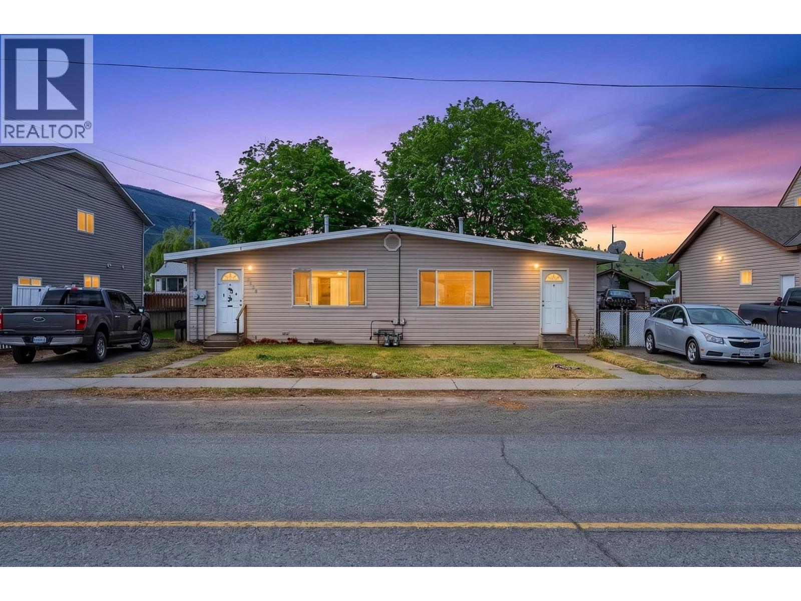 2638 Clapperton Avenue - 1