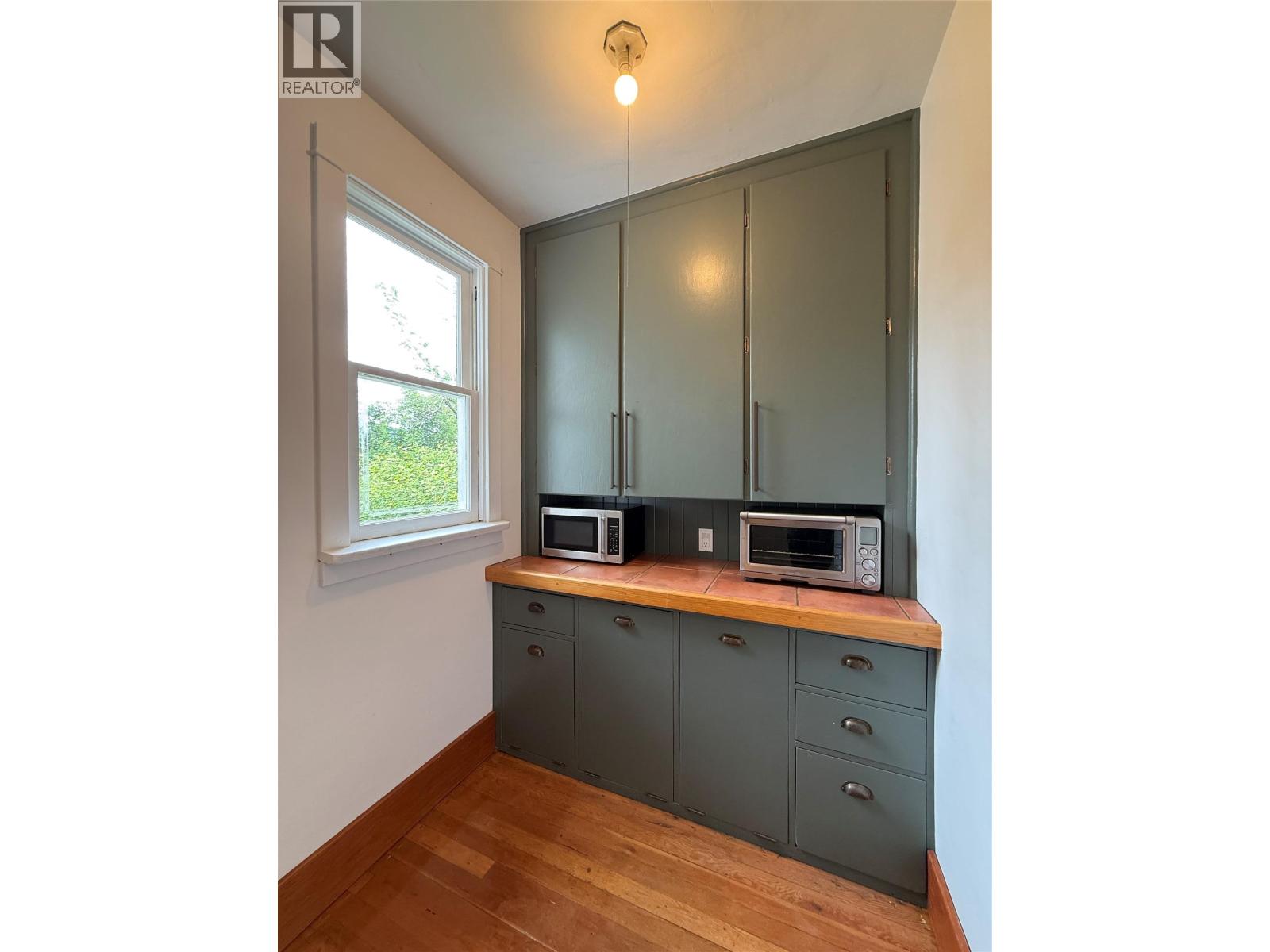 1723 Ward Street - 22
