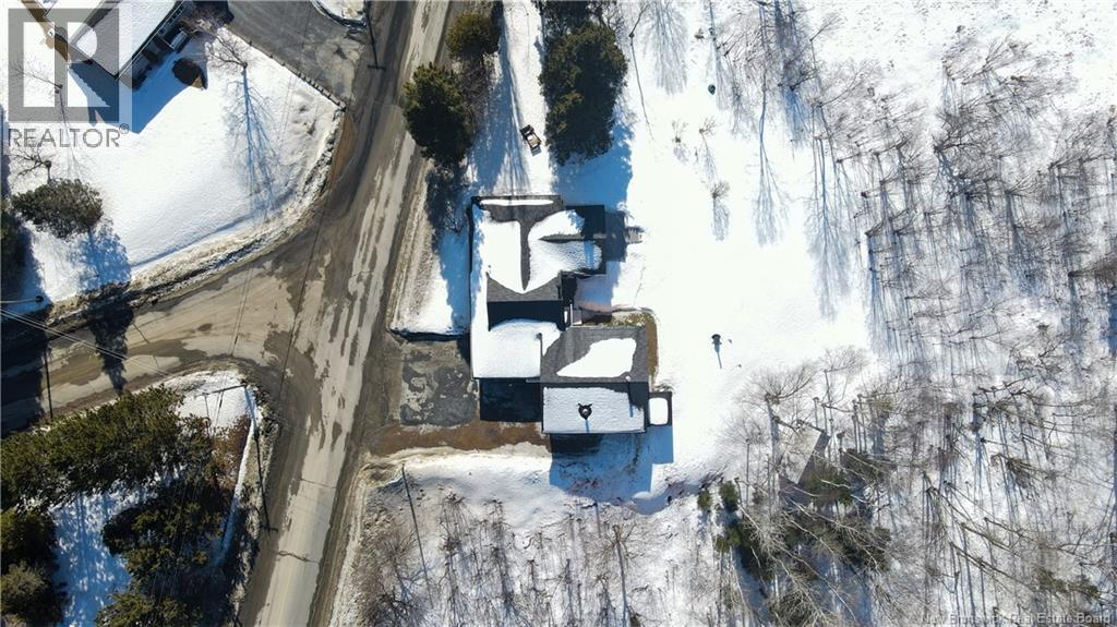 648 TOUSSAINT Road - 46