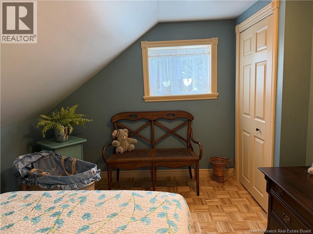 648 TOUSSAINT Road - 39
