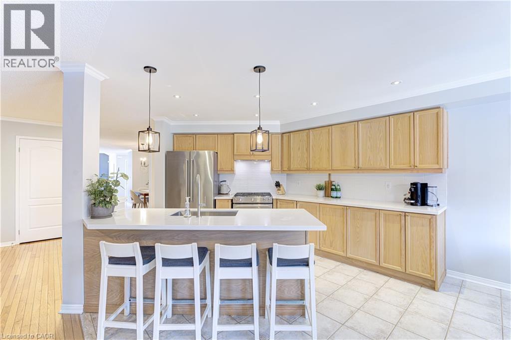 2142 MEADOWGLEN Drive - 7