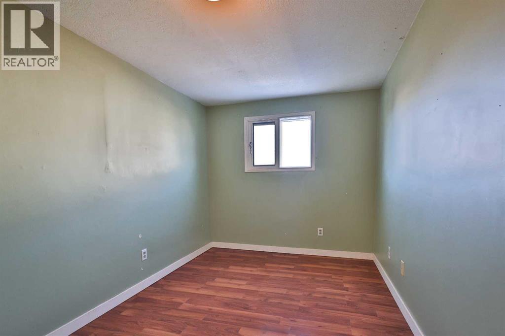 221 N 250 E — photo 26