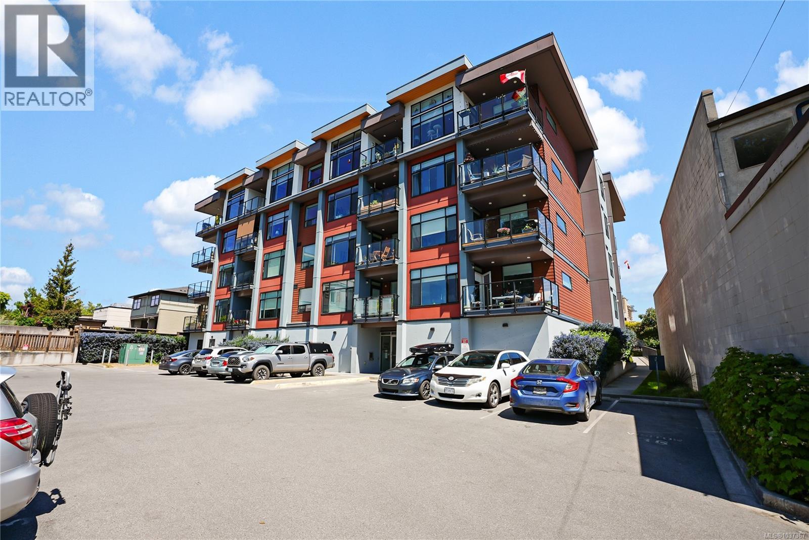 #401 7162 West Saanich Rd - 26