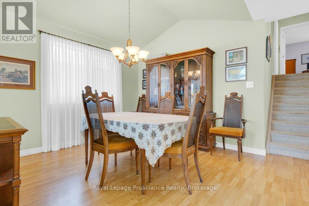 82 GAVEY STREET - 11