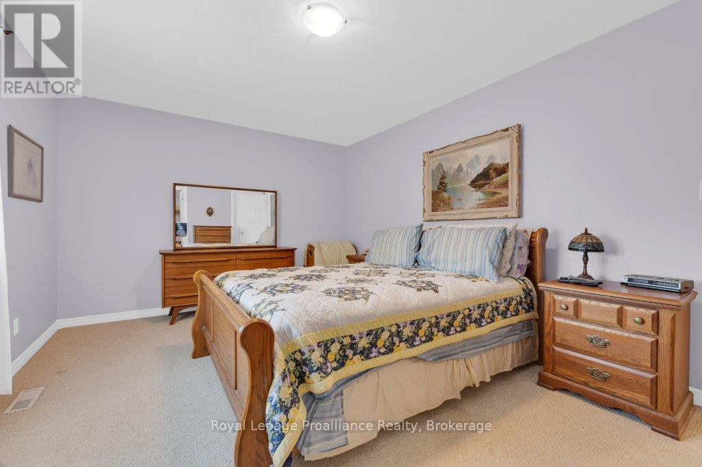 82 GAVEY STREET - 21