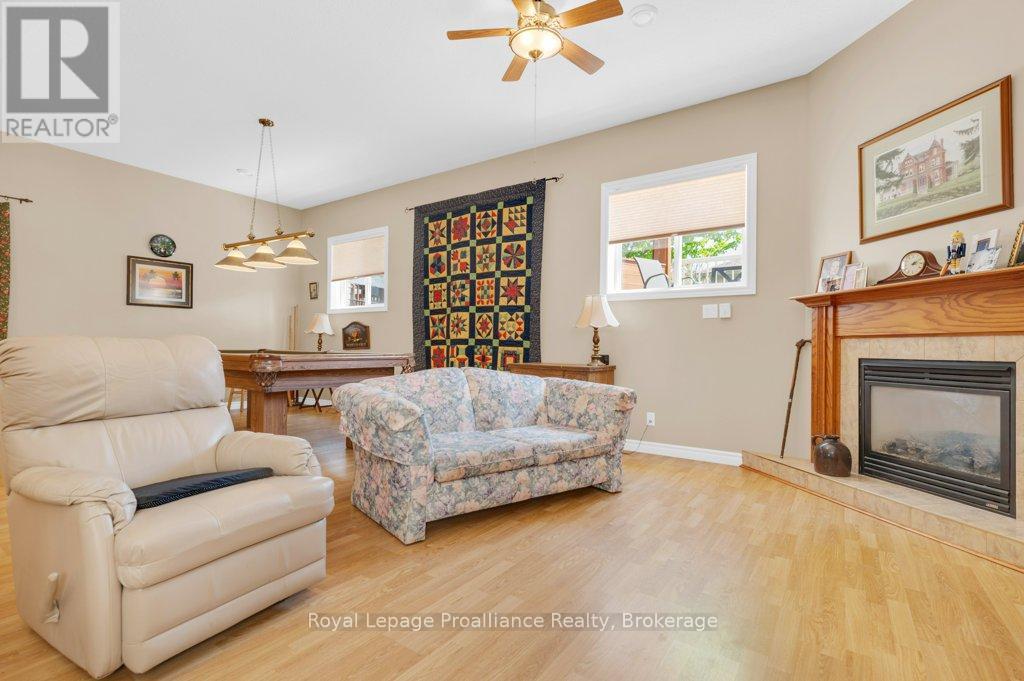 82 GAVEY STREET - 24