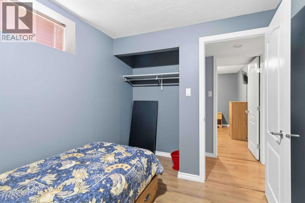 233 GLADSTONE Bay - 28