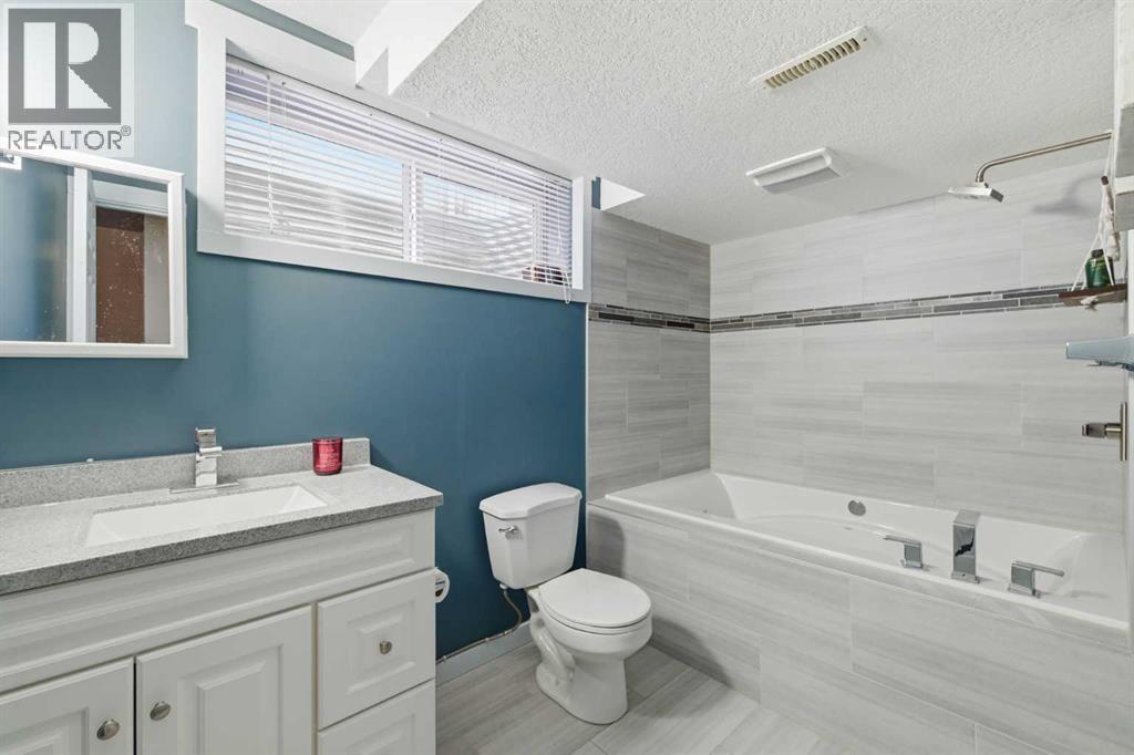 47 Covehaven Mews NE - 33