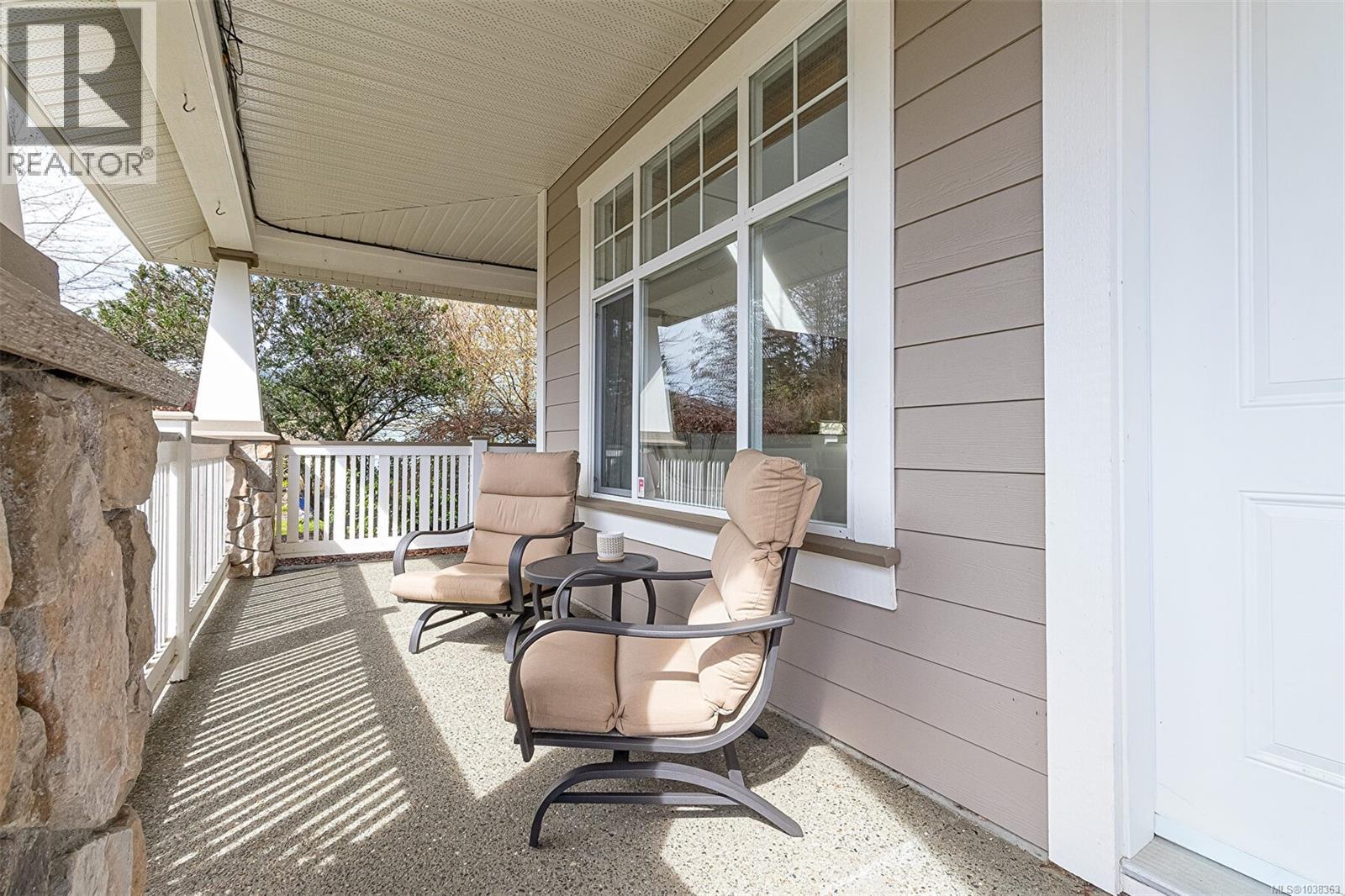 2433 Driftwood Dr - 6