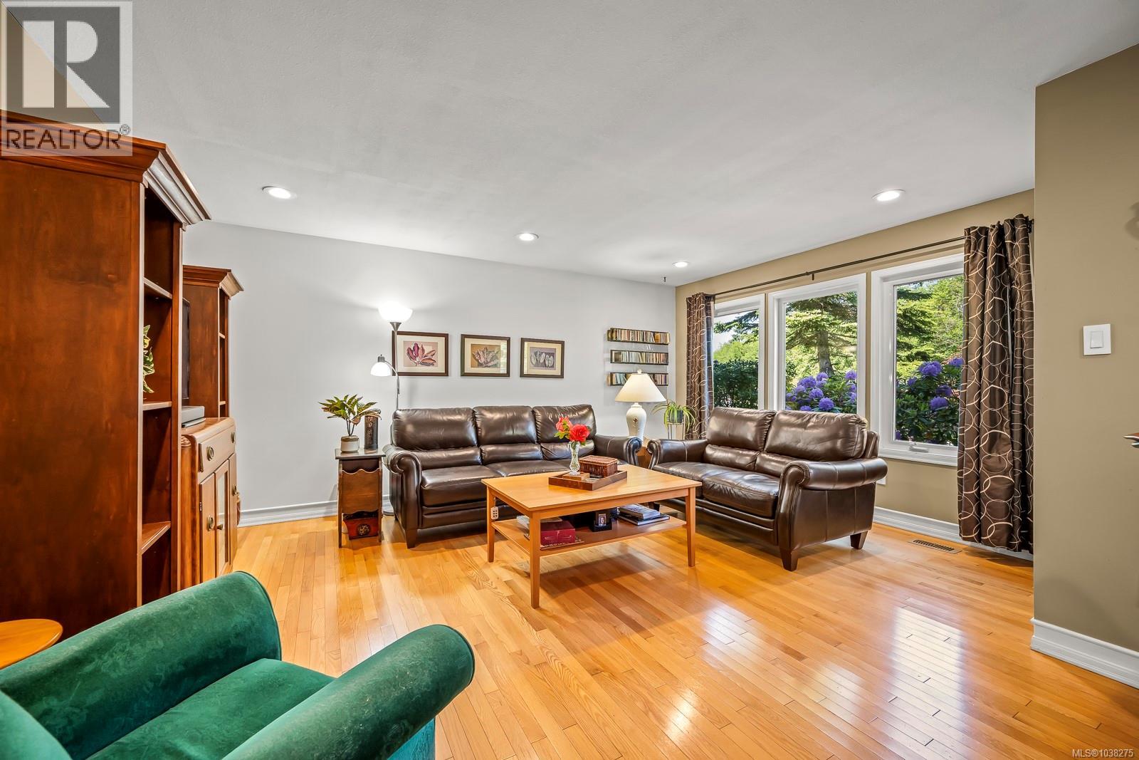 1394 Mallard Dr - 37