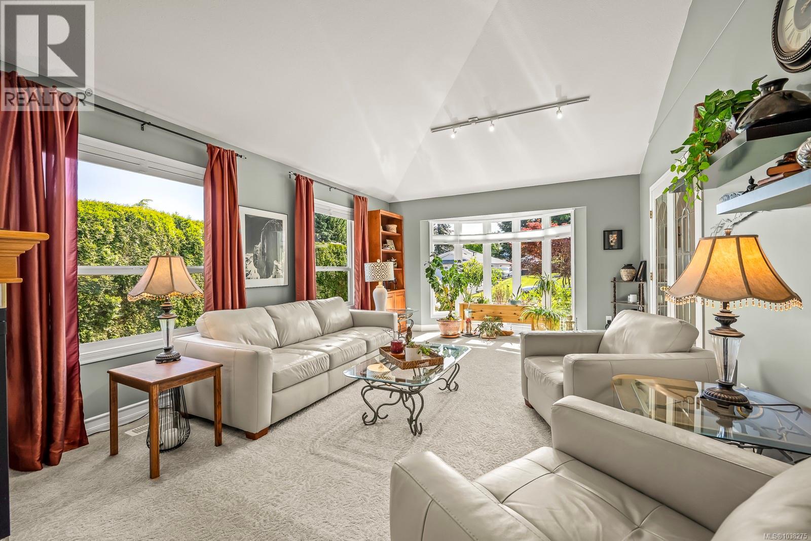 1394 Mallard Dr - 6