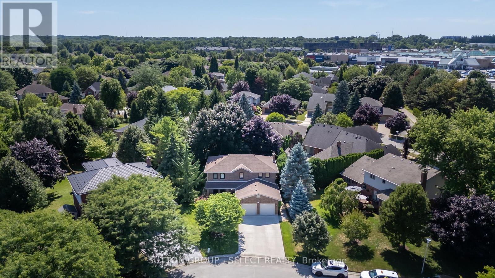 31 ROBINSON COURT - 17