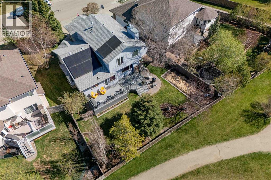 76 Sunset Crescent - 44