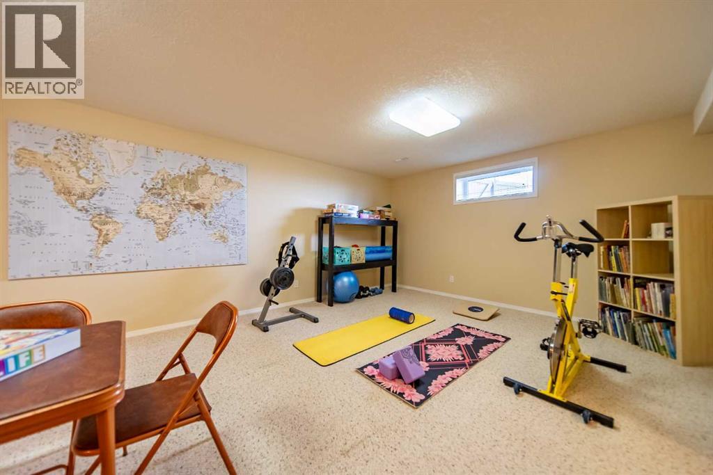 76 Sunset Crescent - 32