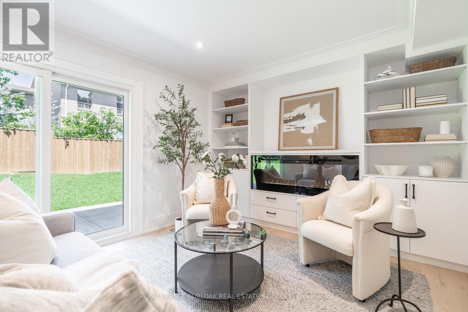 1379 CHRISTINA COURT - 22