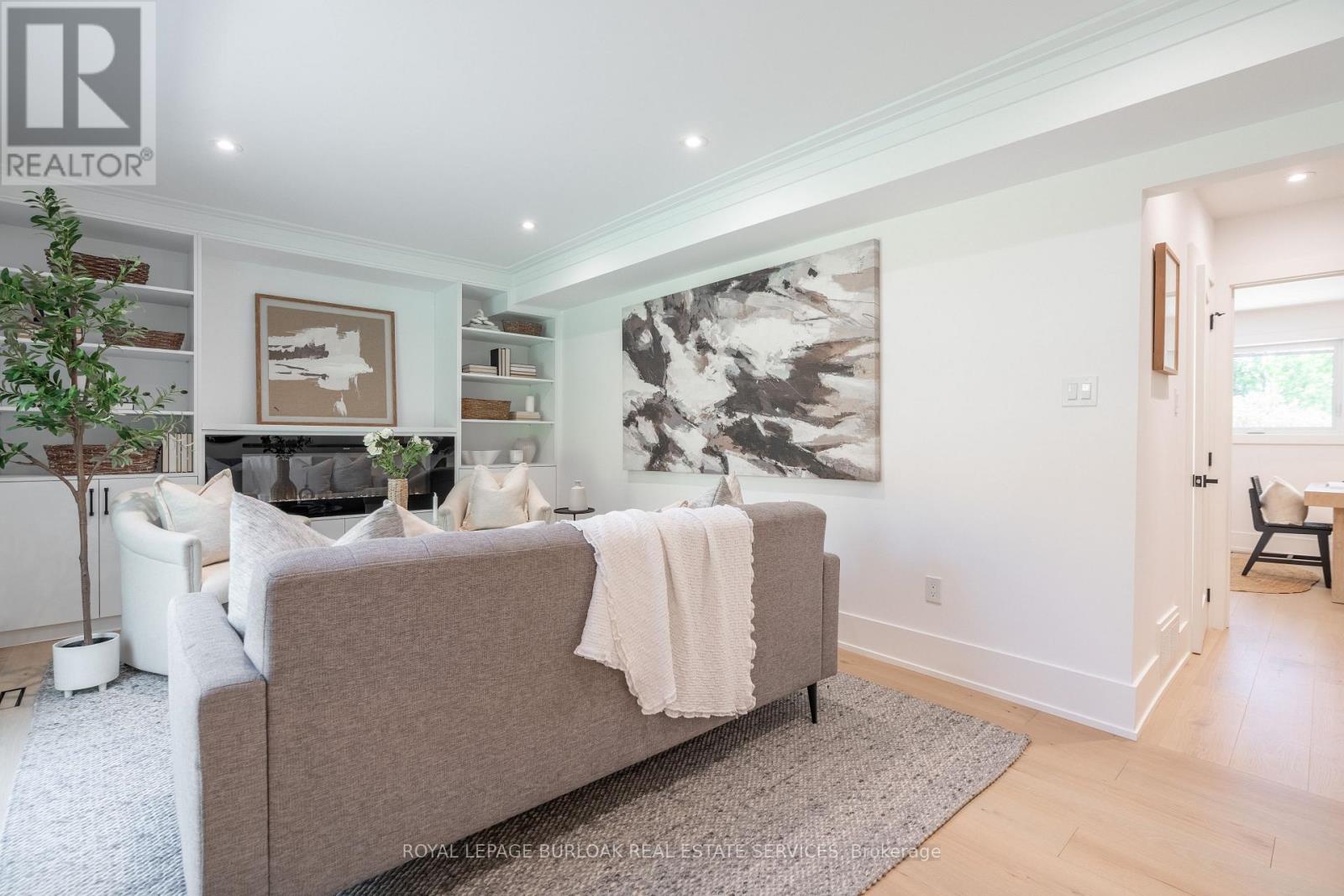 1379 CHRISTINA COURT - 24