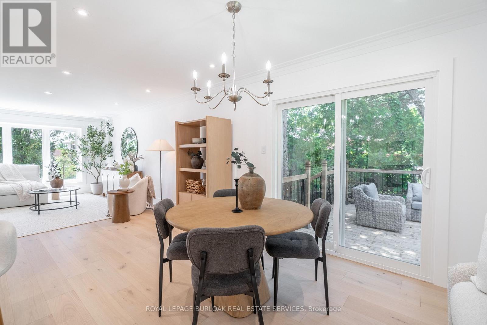 1379 CHRISTINA COURT - 8