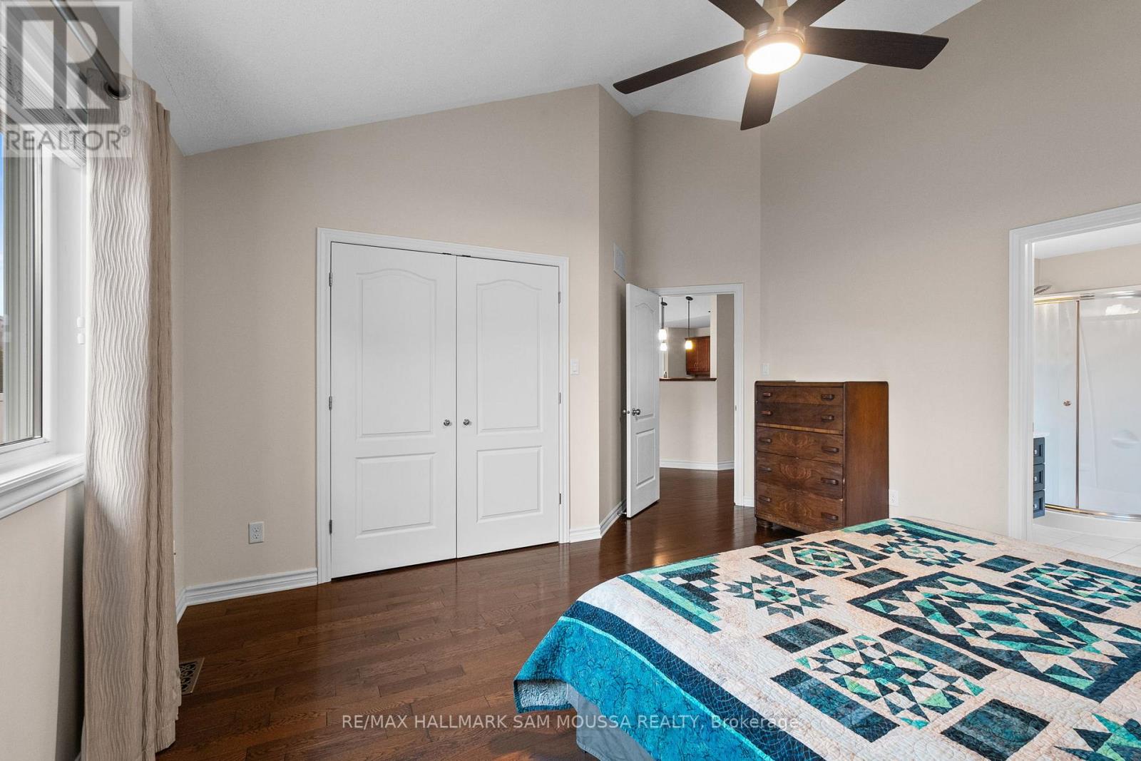 631 ROBERT HILL STREET - 25