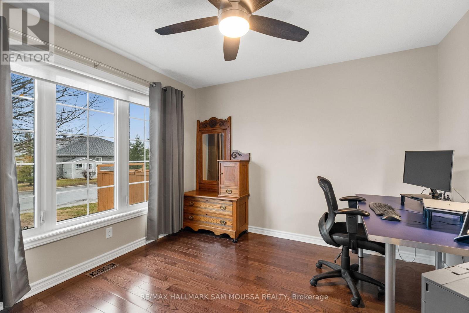 631 ROBERT HILL STREET - 6