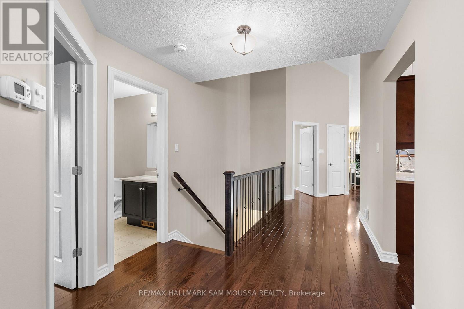 631 ROBERT HILL STREET - 8