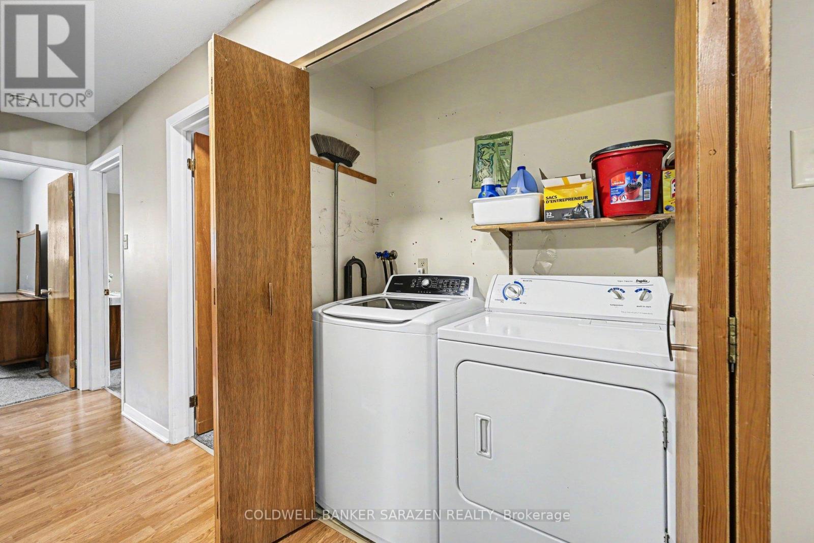 258 ALLAN DRIVE - 21