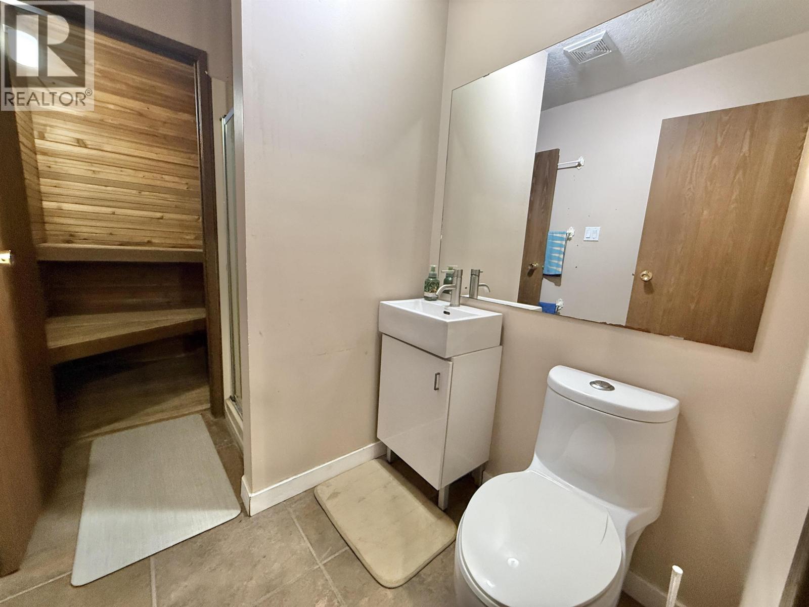 1262 CROFT ROAD - 33