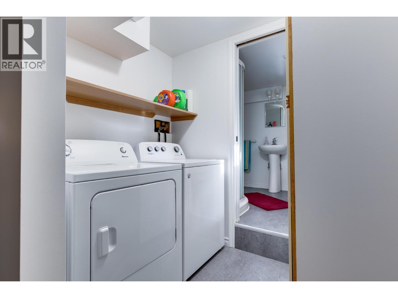 6177 CALEDONIA CRESCENT - 21