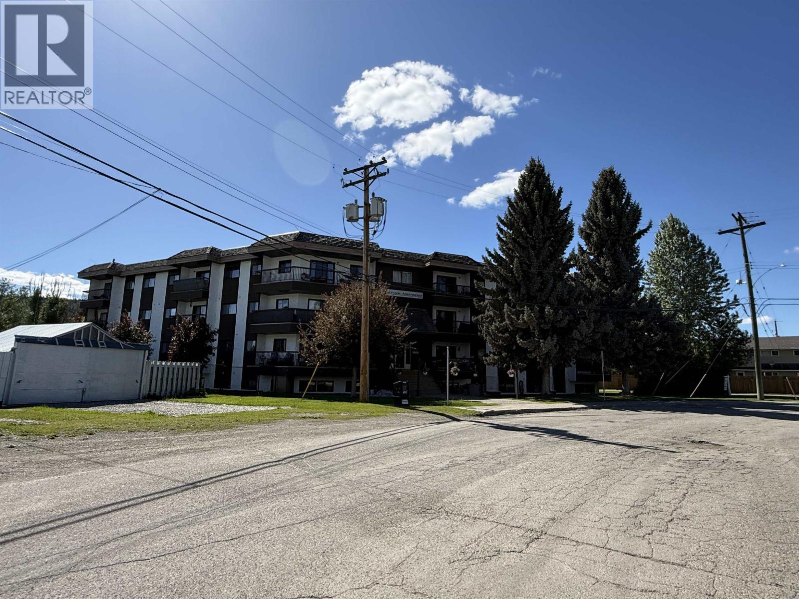 #203 398 RODDIS DRIVE - 1
