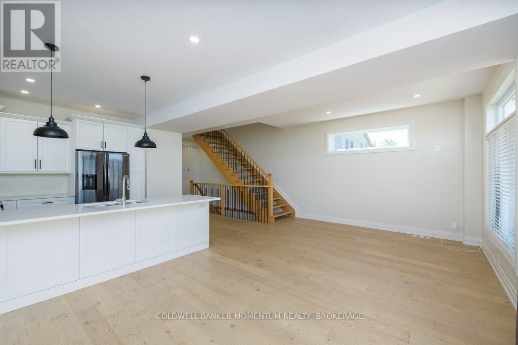 59 OMER AVENUE - 16