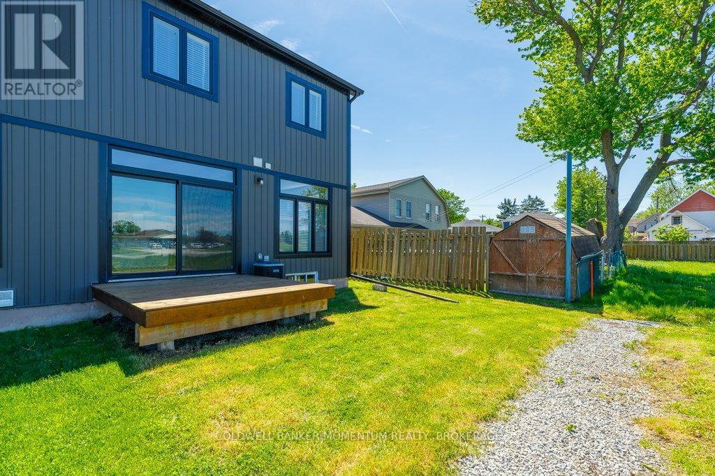59 OMER AVENUE - 33