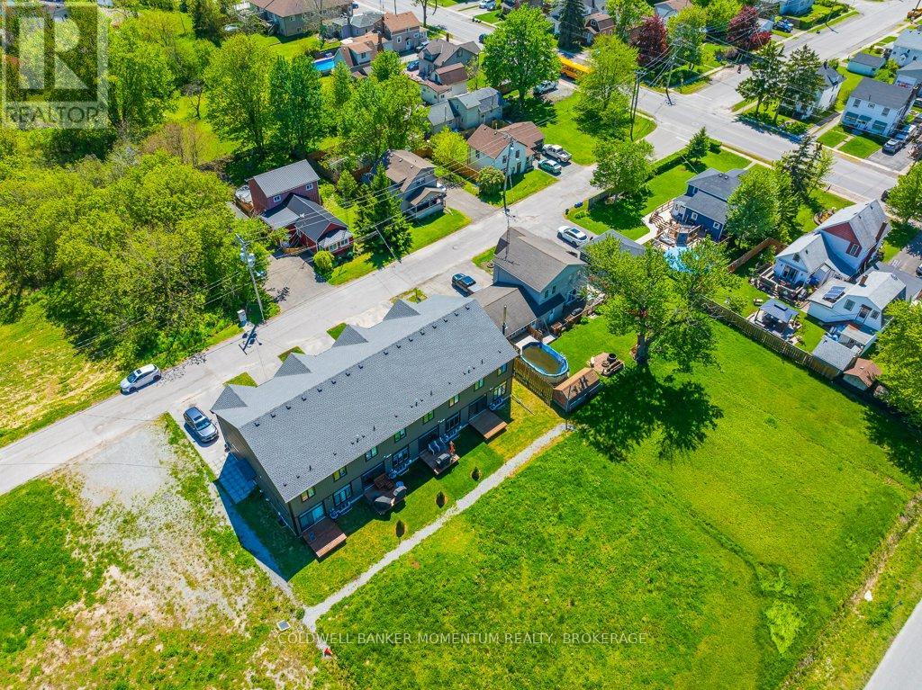 59 OMER AVENUE - 44