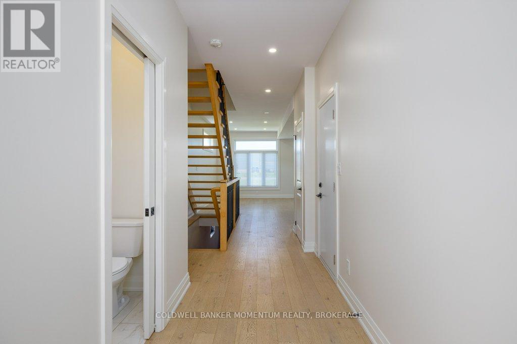 59 OMER AVENUE - 7