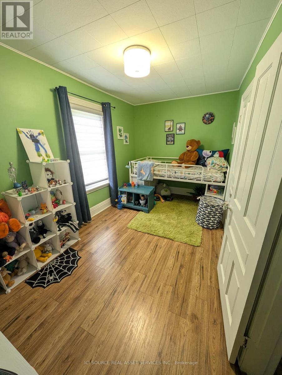 763 BOYLE DRIVE - 12