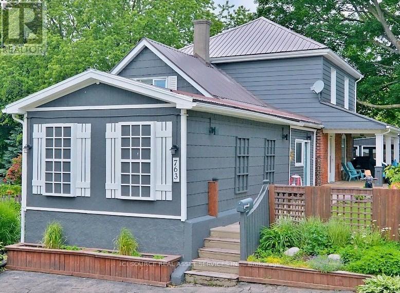 763 BOYLE DRIVE - 4