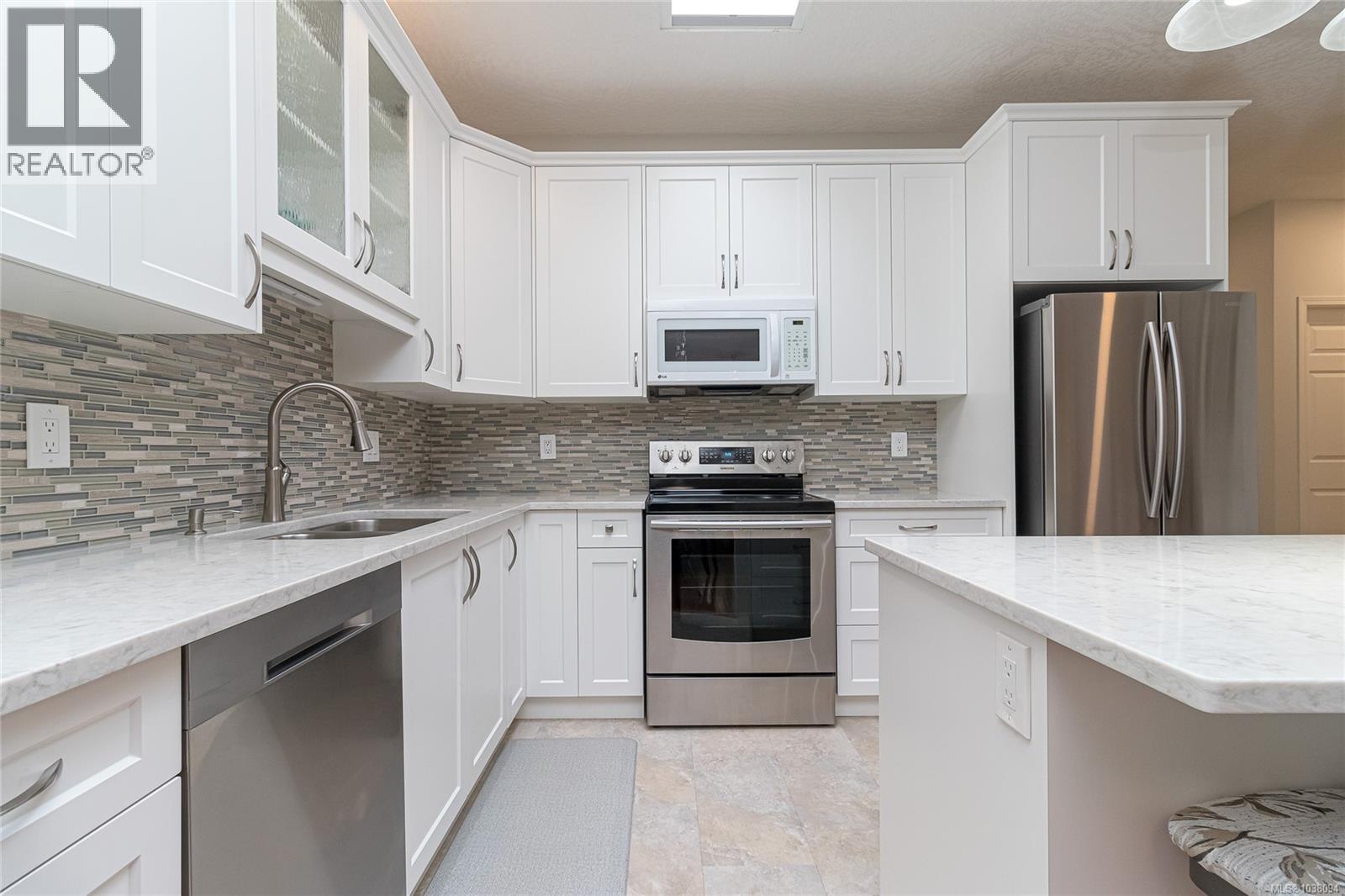 #17 7980 East Saanich Rd - 15
