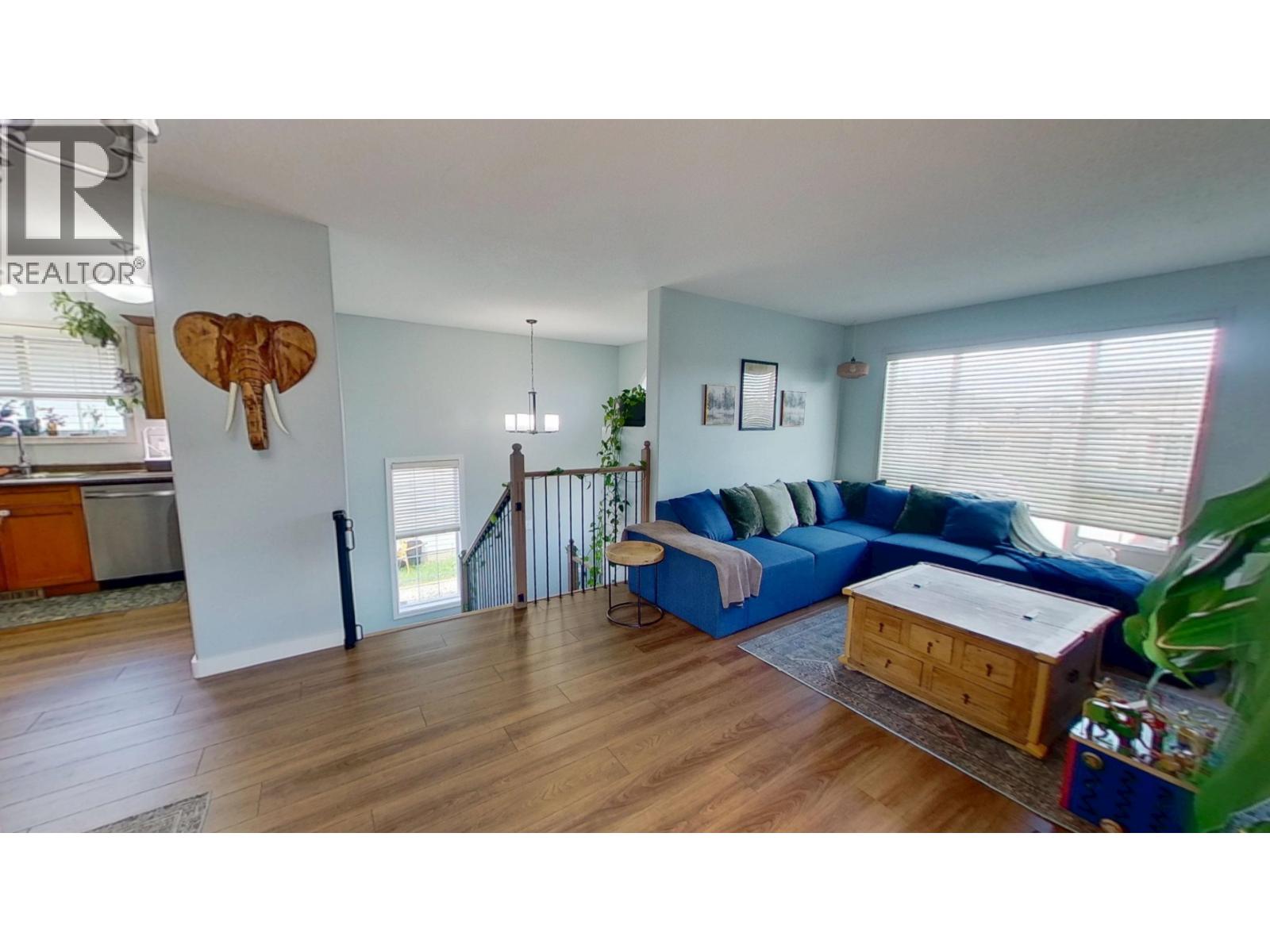8311 86 AVENUE - 21