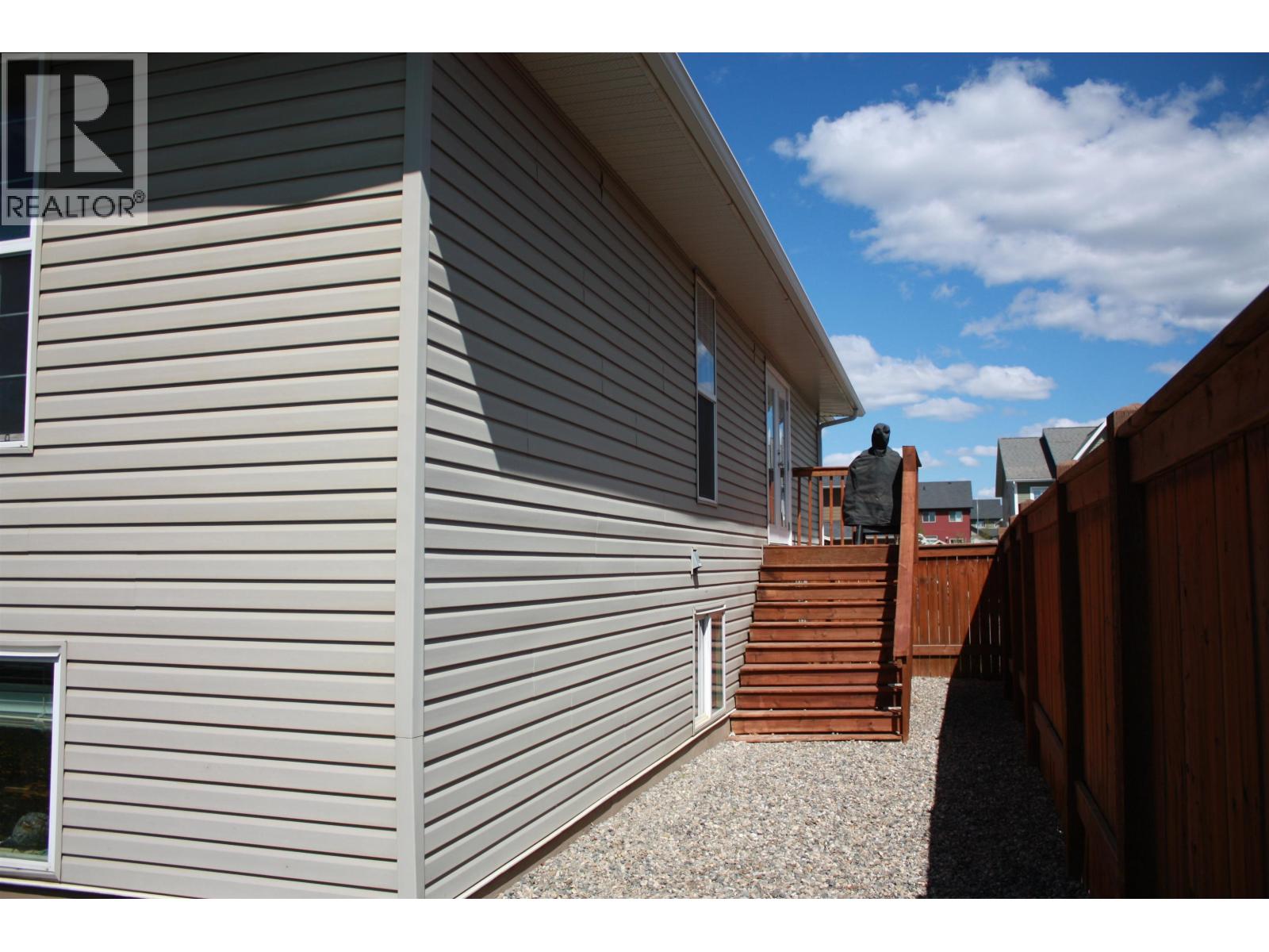 8311 86 AVENUE, Fort St. John