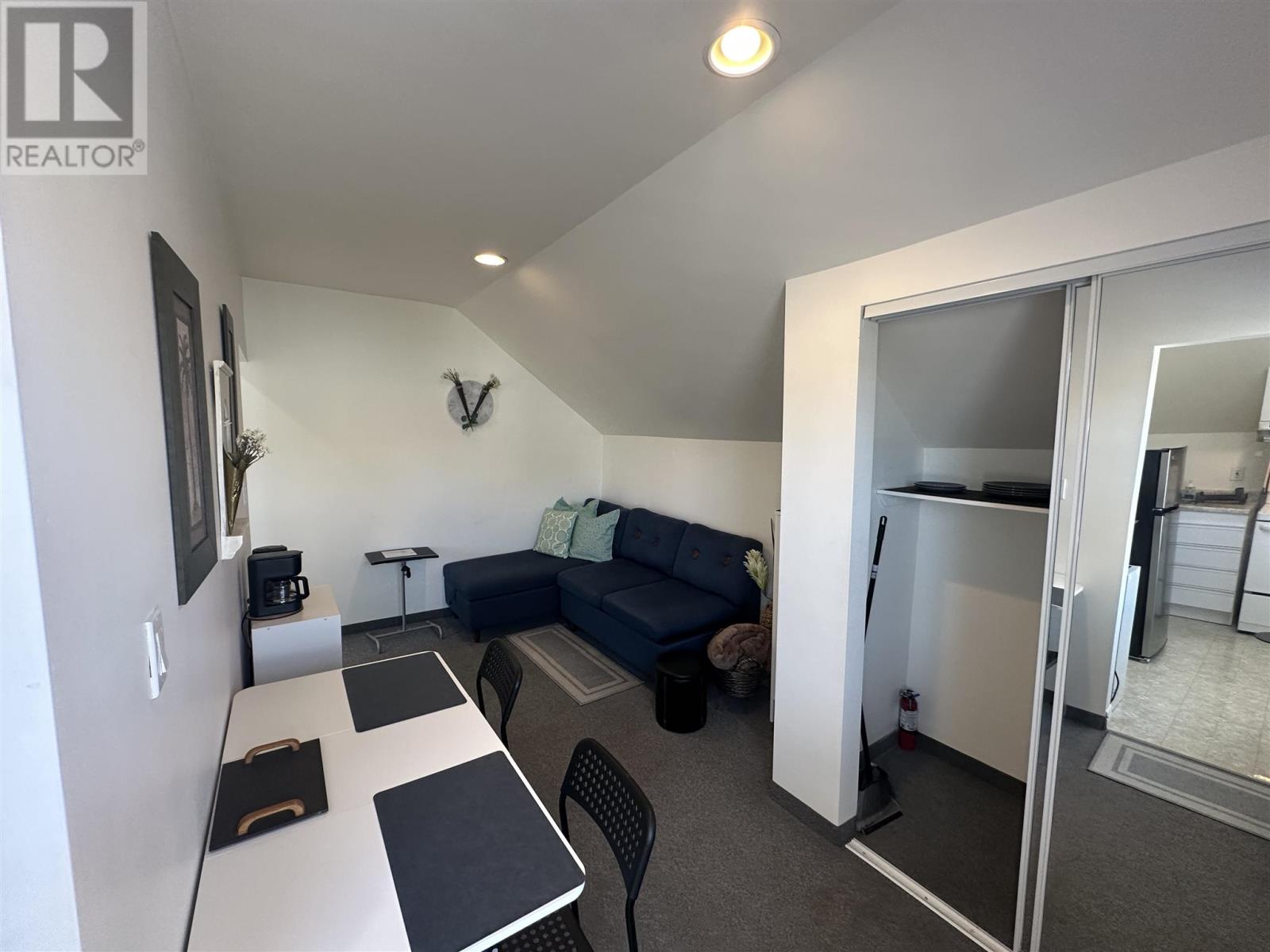 412 Albert ST E - 25